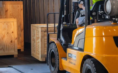 Blog - 3-WAY Should I Outsource Trade Show Freight Shipping?